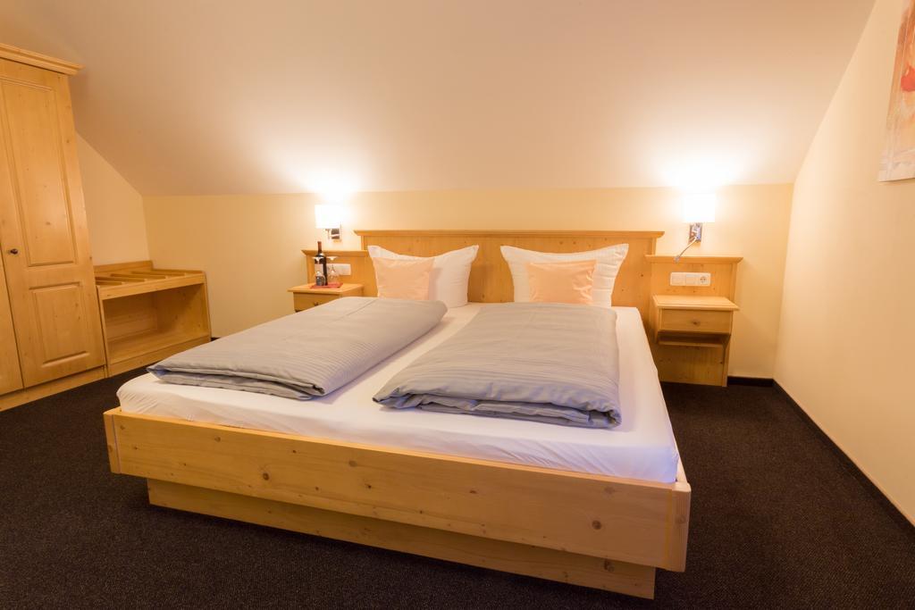 Landhotel Graetz Emmering  Exteriér fotografie